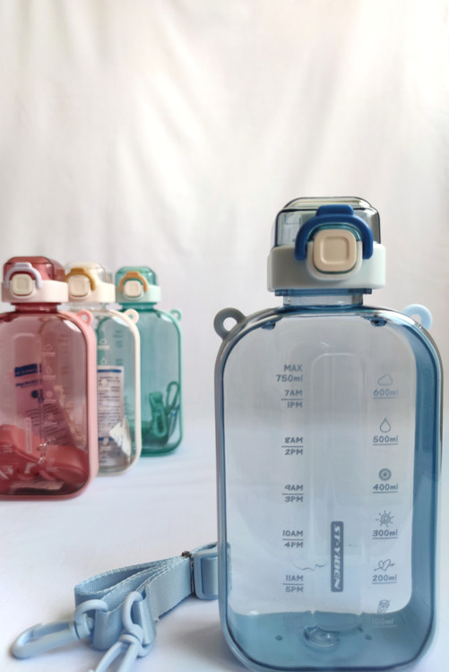 قمقمه کتابی فانتزی آبی کم جا | تحویل سریع