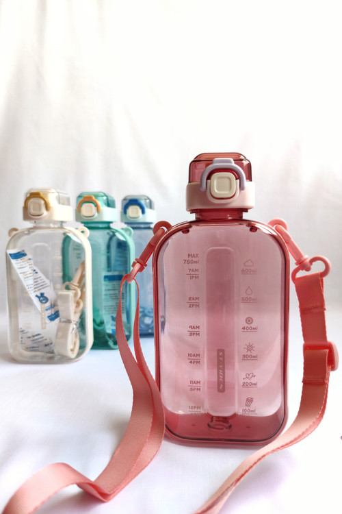 قمقمه کتابی فانتزی صورتی + لیست قیمت قمقمه باشگاهی