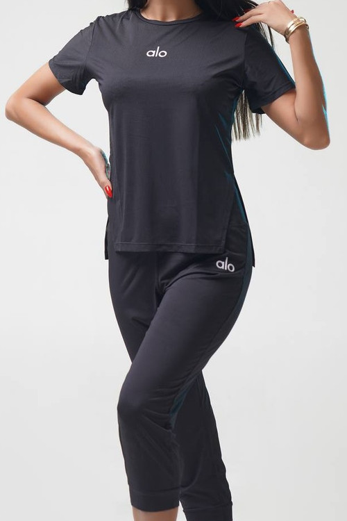 لگ ورزشی زنانه کوتاه