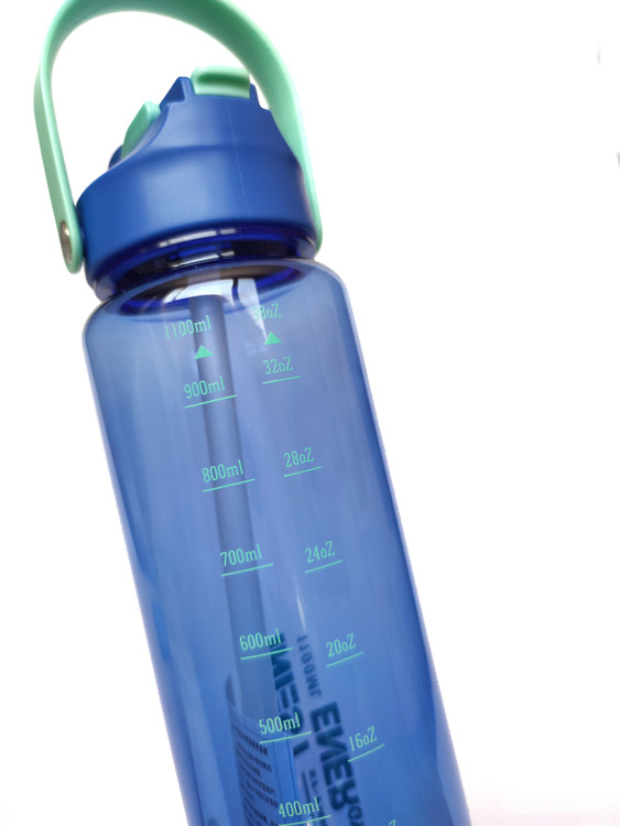 لیست قیمت قمقمه نی دار شفاف دو دهنه رنگ آبی 1404