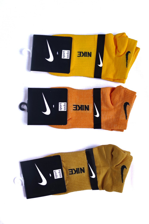 قیمت و خرید جوراب ورزشی نایک ساق کوتاه زنانه در شیراز